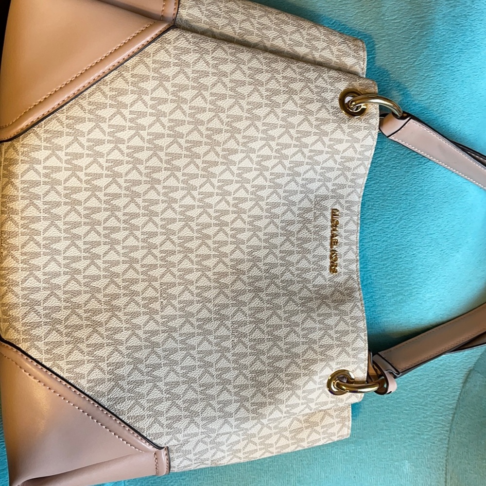 Michael Kors White/Pink Logo Handbag